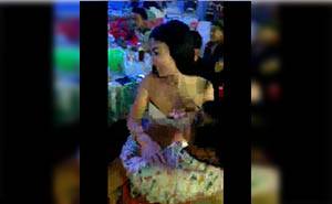 จ้างโคโยตี้มานั่งขย่มควยในงานแต่ง